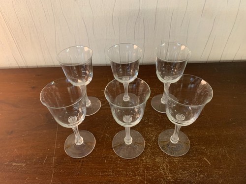Verres vin rouge modèle - vin,