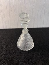 Flacon a parfum modèle ? en