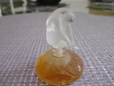 MIniature de parfum Lalique